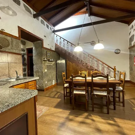 Casa La Candelaria - Tatil Evi Moya (Gran Canaria)